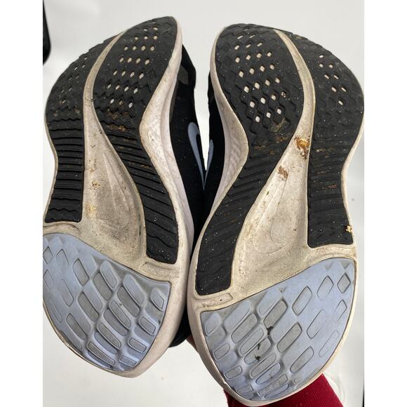 Nike QUEST 5 Women's 12 Black Athletic Running lace up Sneaker Shoes DD0204-006 - Picture 5 of 6